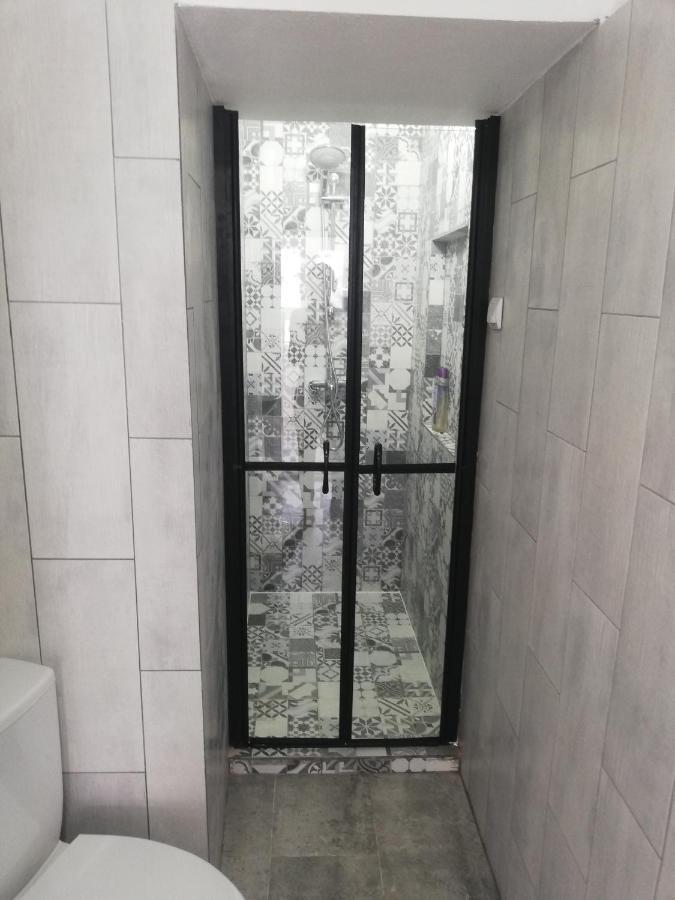 Apartament Brezoi Apartment Екстериор снимка
